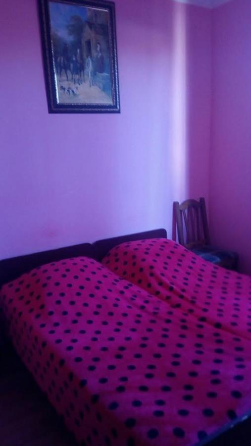Guesthouse Gia Kobuleti Bagian luar foto